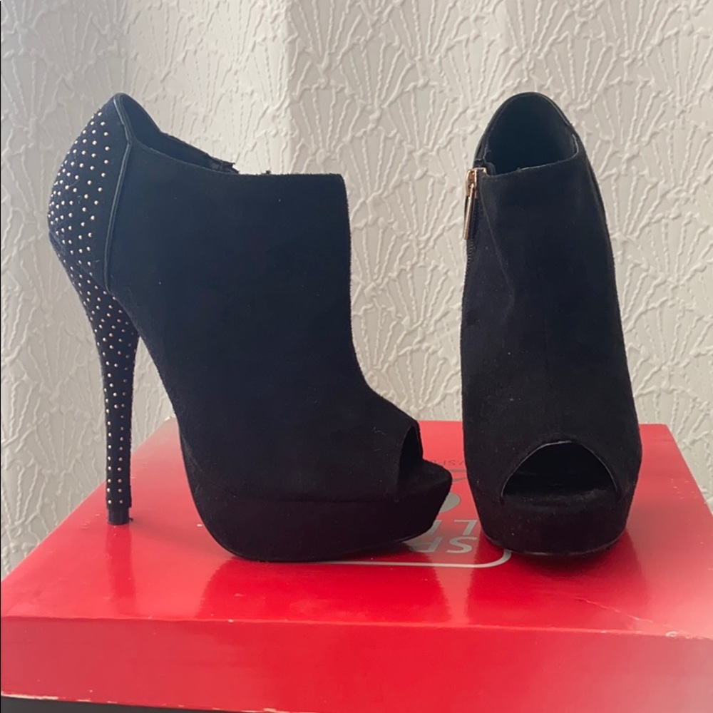 Women’s heels